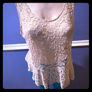 Cute Lace Sleeveless Top
